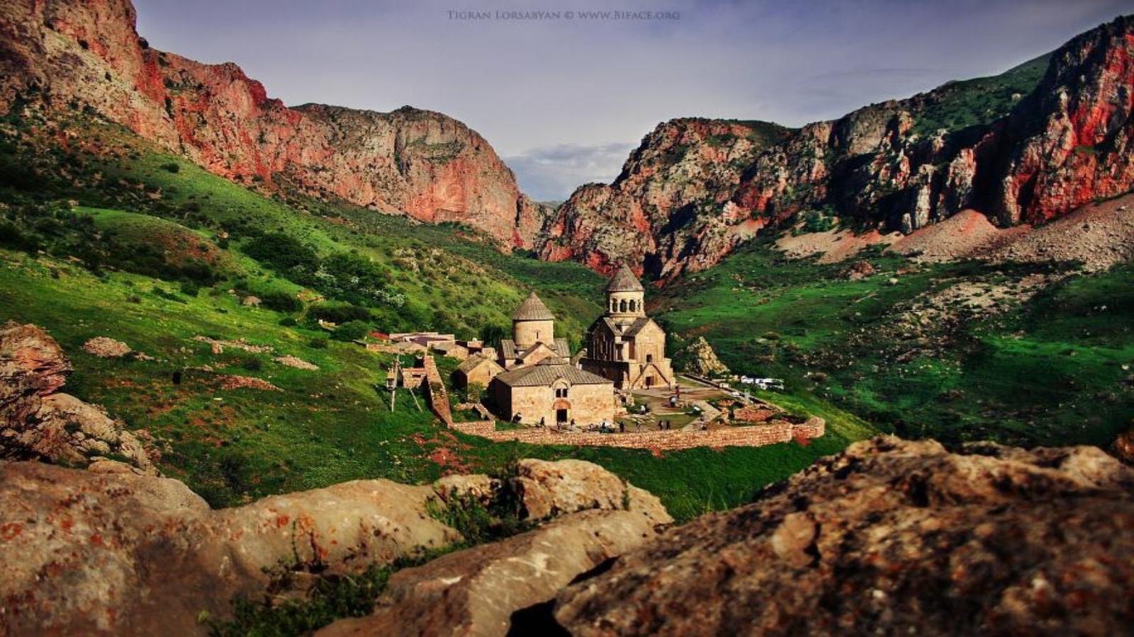 7 Days Armenia & Georgia Discovery Tour