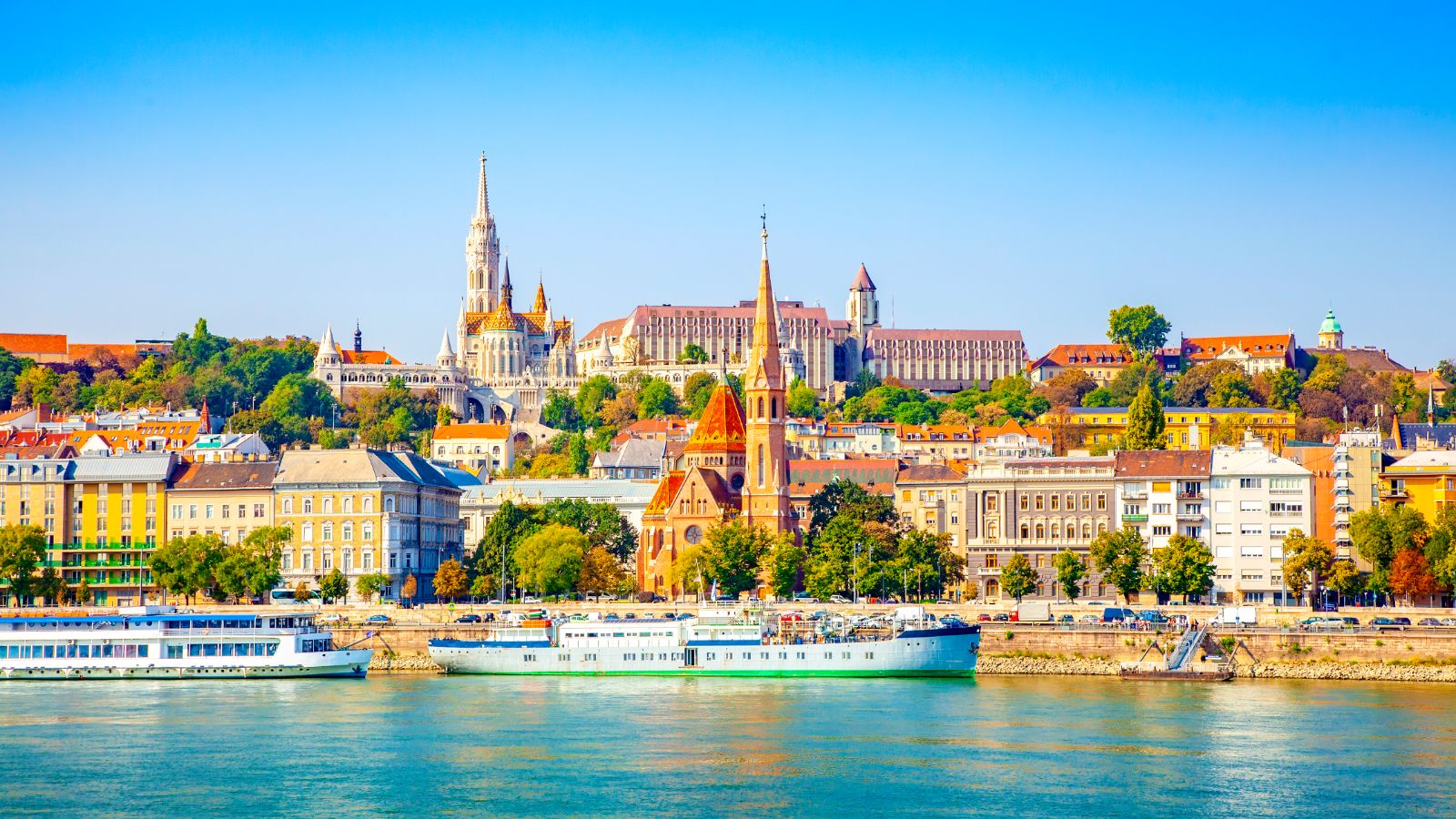 3 Capital Tour with Danube Cruise