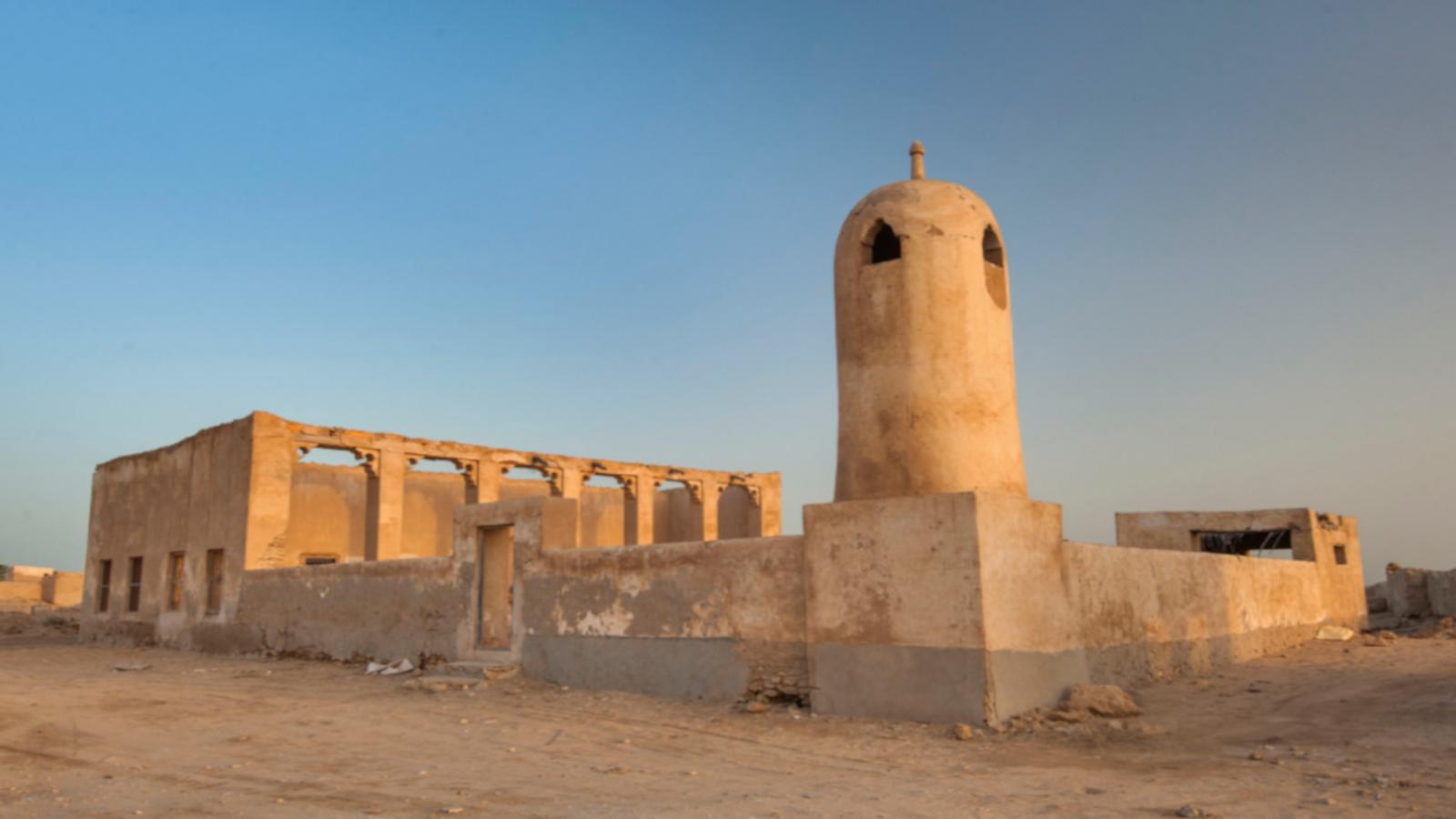 Magical Qatar Skyline, Souqs & Sand Dunes