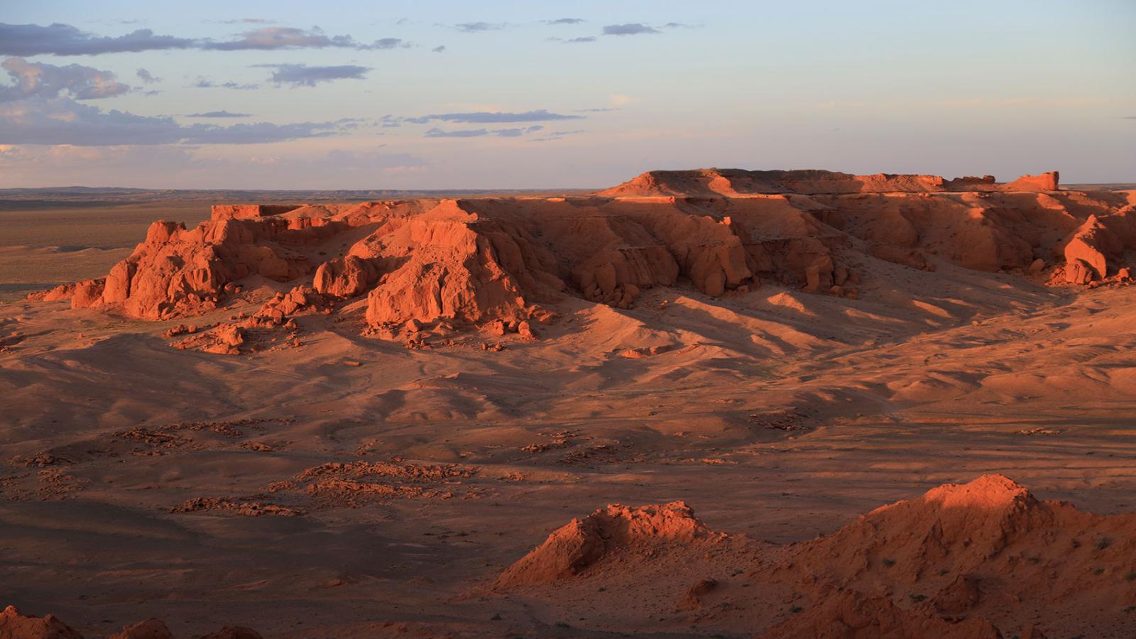 Mongolia Expedition Deserts, Dunes & Traditions