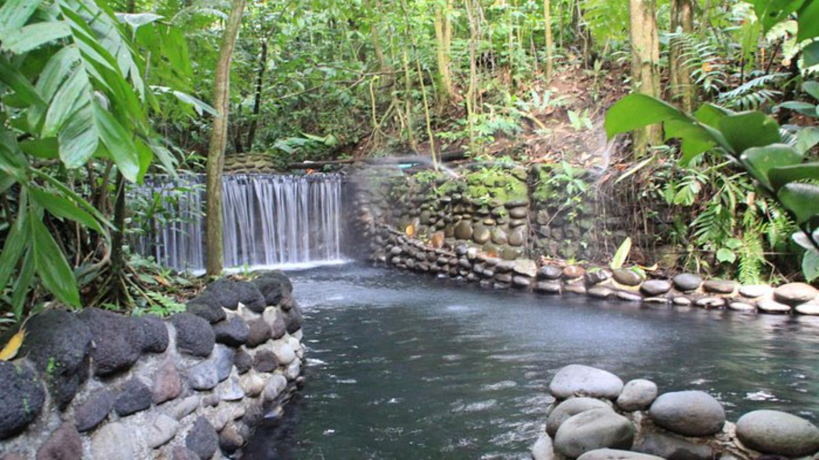 Enchanting Costa Rica  Rainforests, Volcanoes & Wildlife Adventure