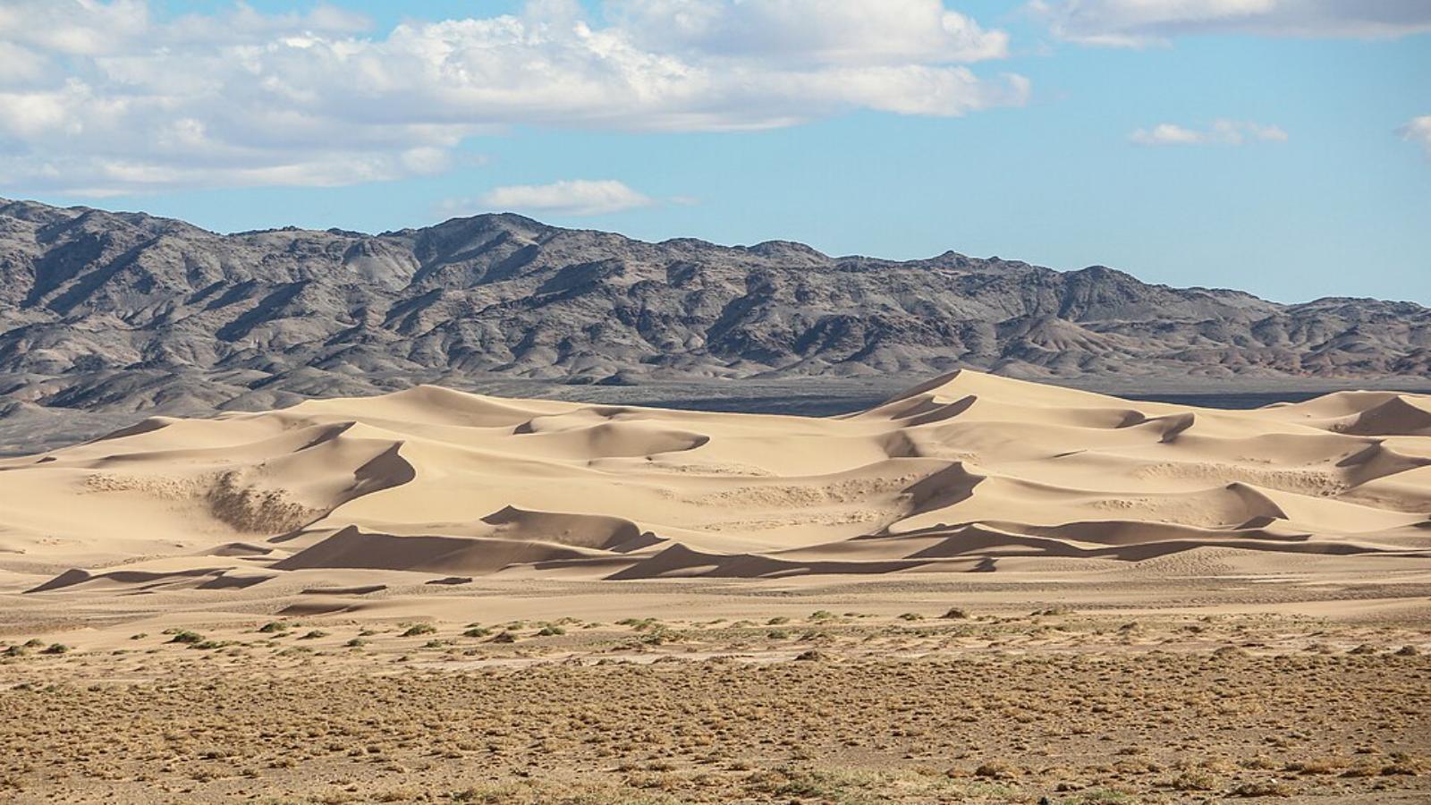 Mongolia Expedition Deserts, Dunes & Traditions