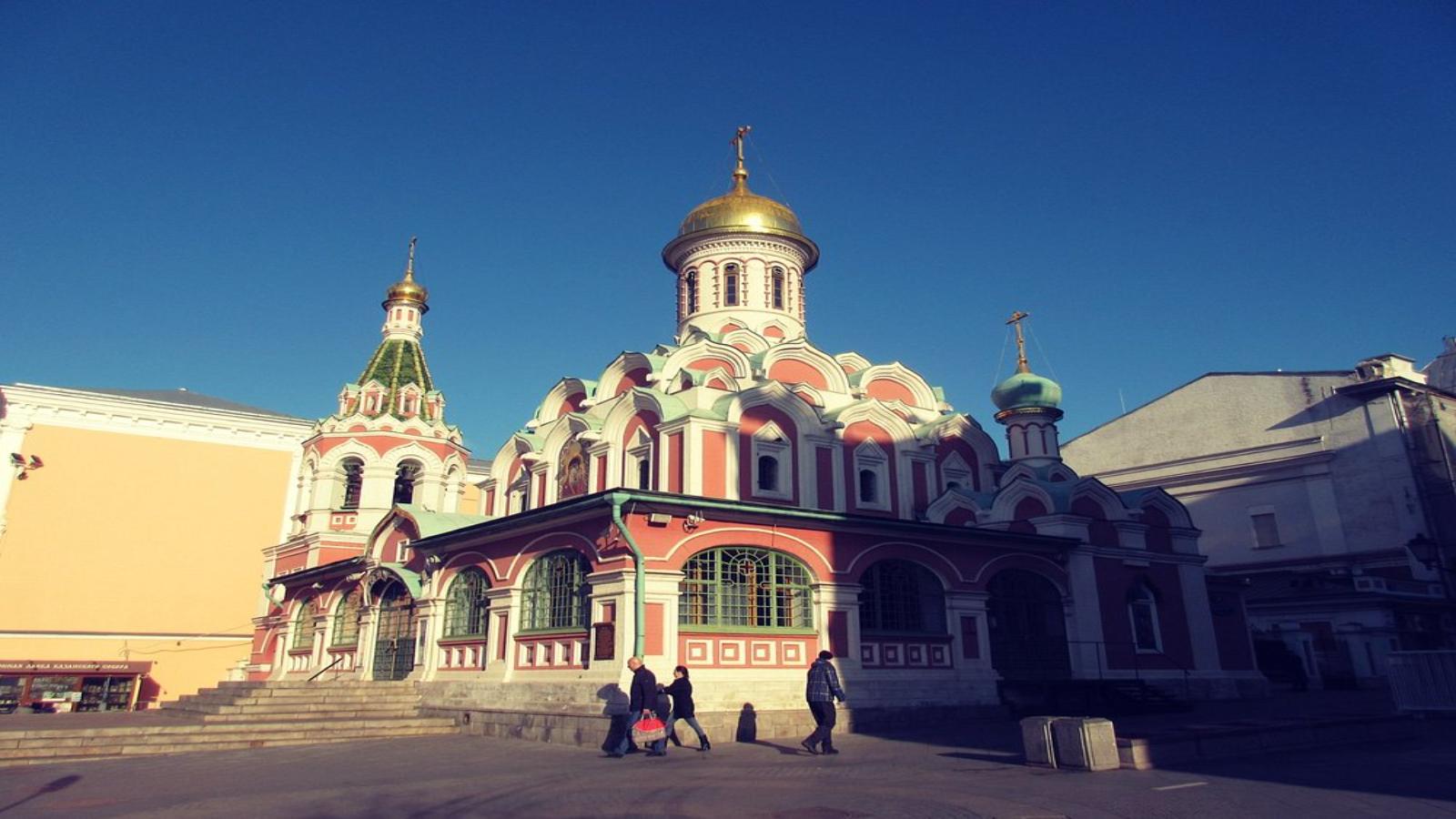 Russia Unveiled: Culture, History & Palaces
