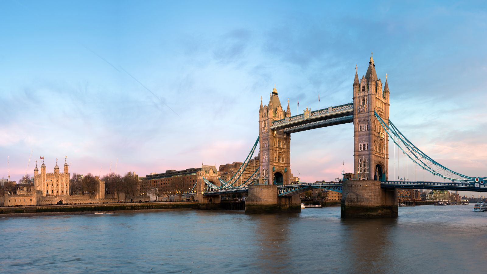 Edinburgh, Highlands & London Experience