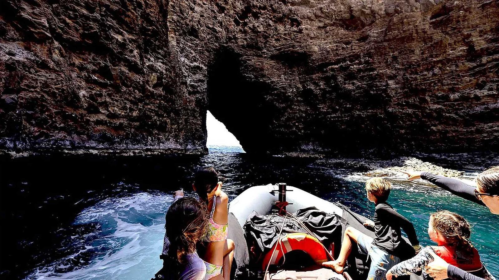 Hawaiian Dreams From Waikiki to the Na Pali Coast