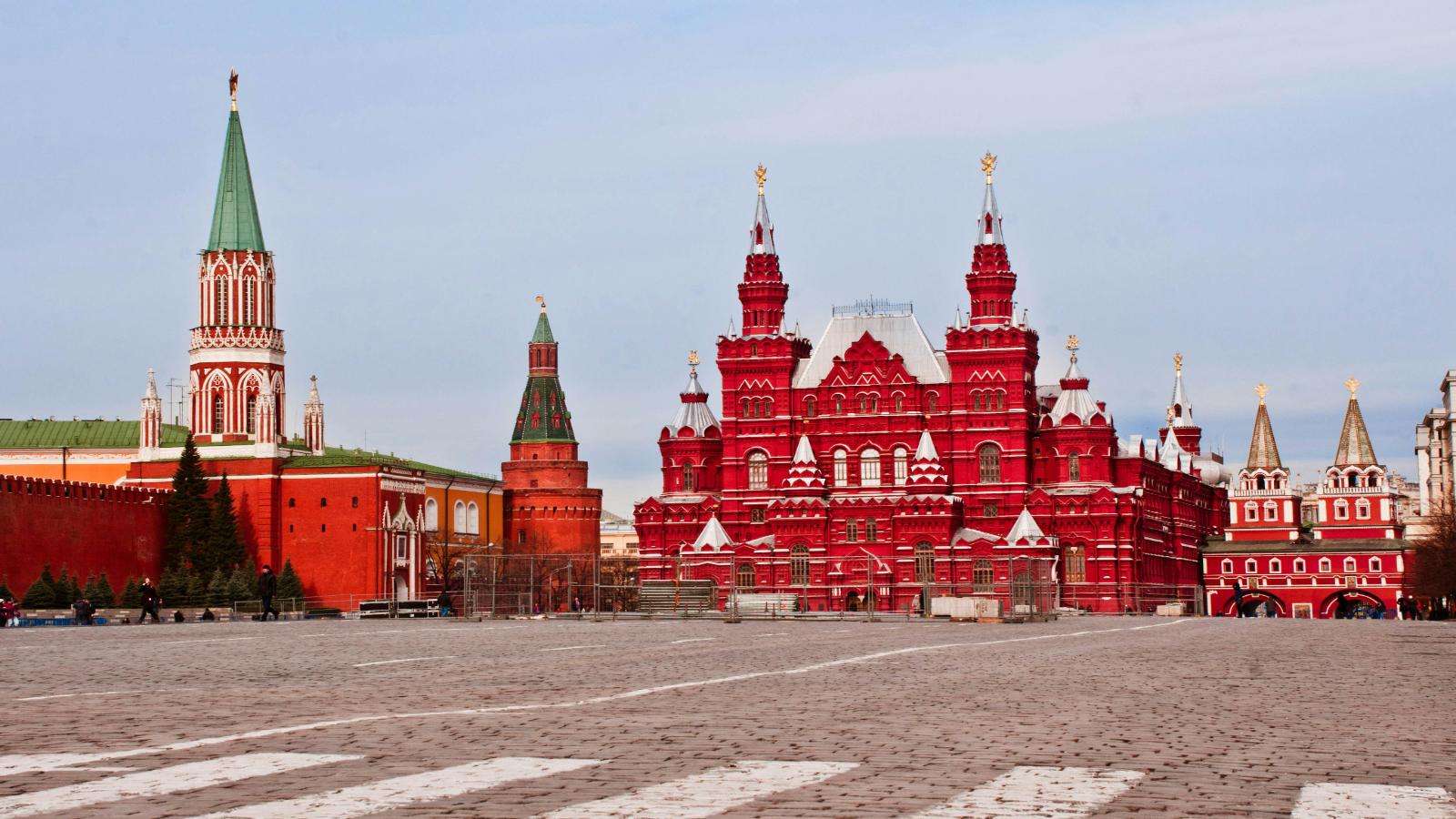 Russia Unveiled: Culture, History & Palaces