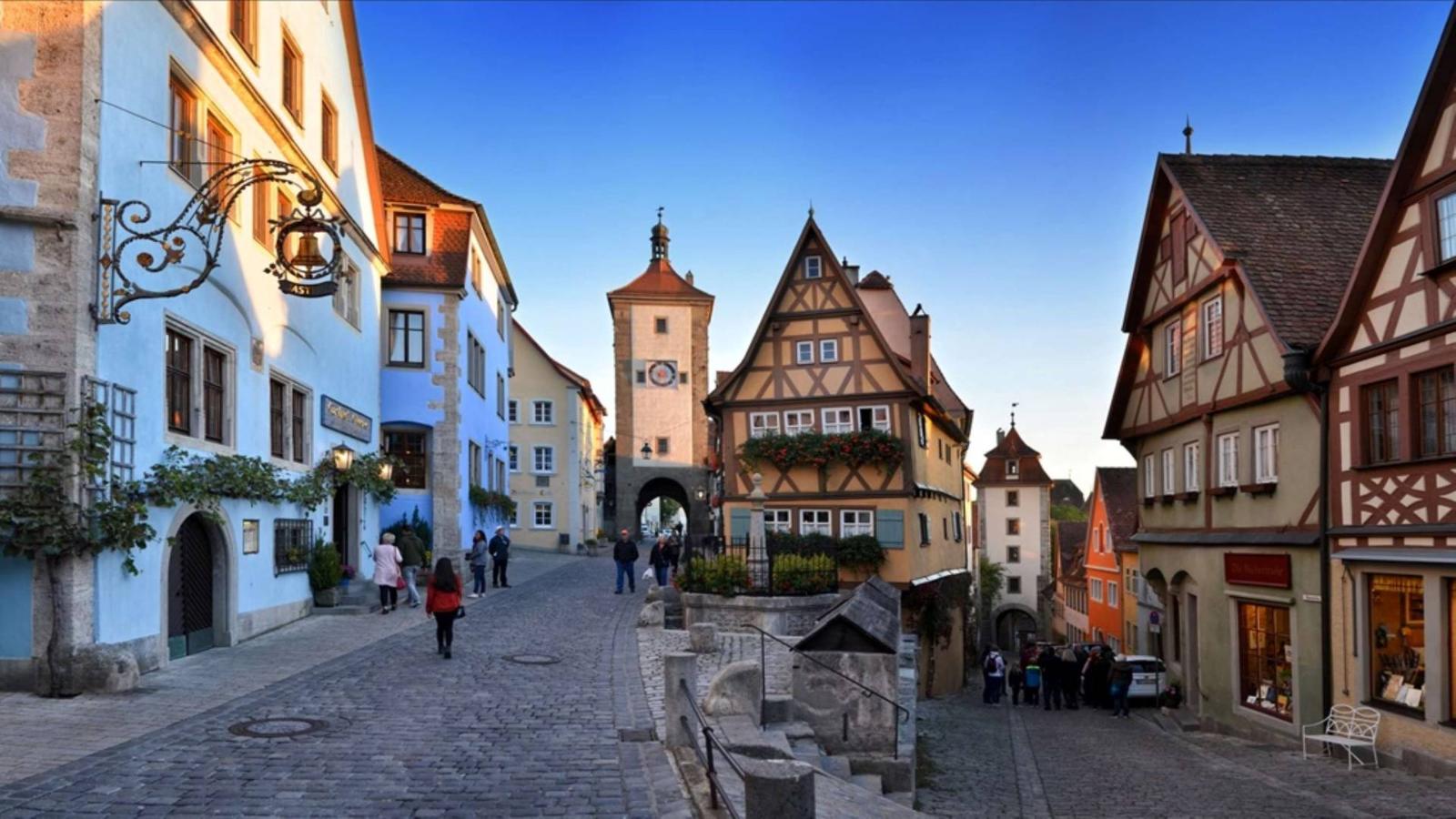 Best of Germany Castles, Culture & Capitals