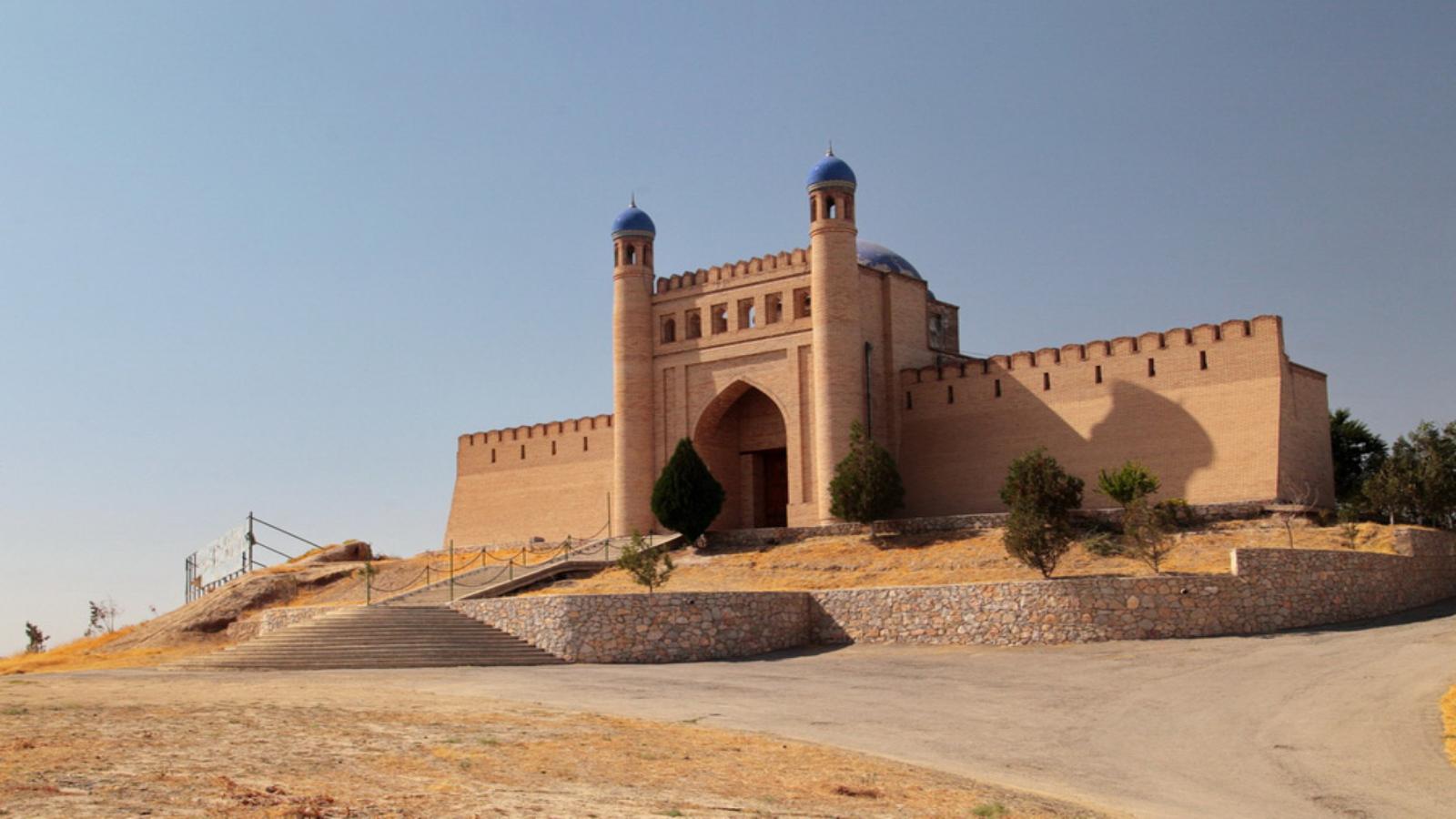 Treasures of Central Asia: Uzbekistan, Tajikistan & Turkmenistan