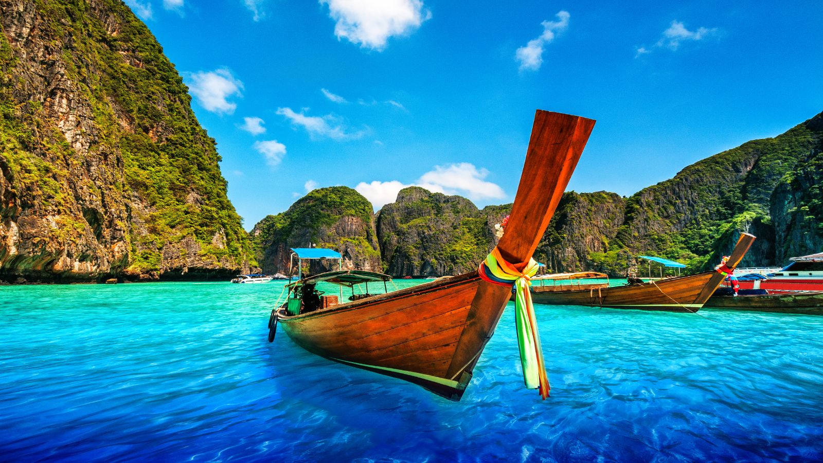 7 Days  Chiang Mai, Phuket & Bangkok