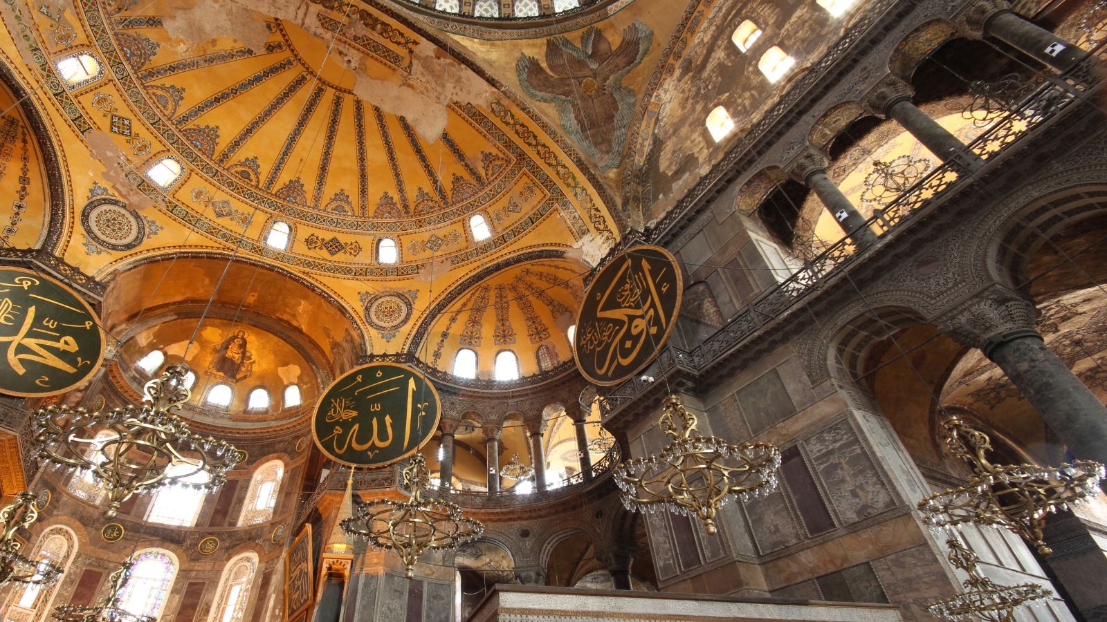 Discovering Istanbul and the Wonders of Cappadocia