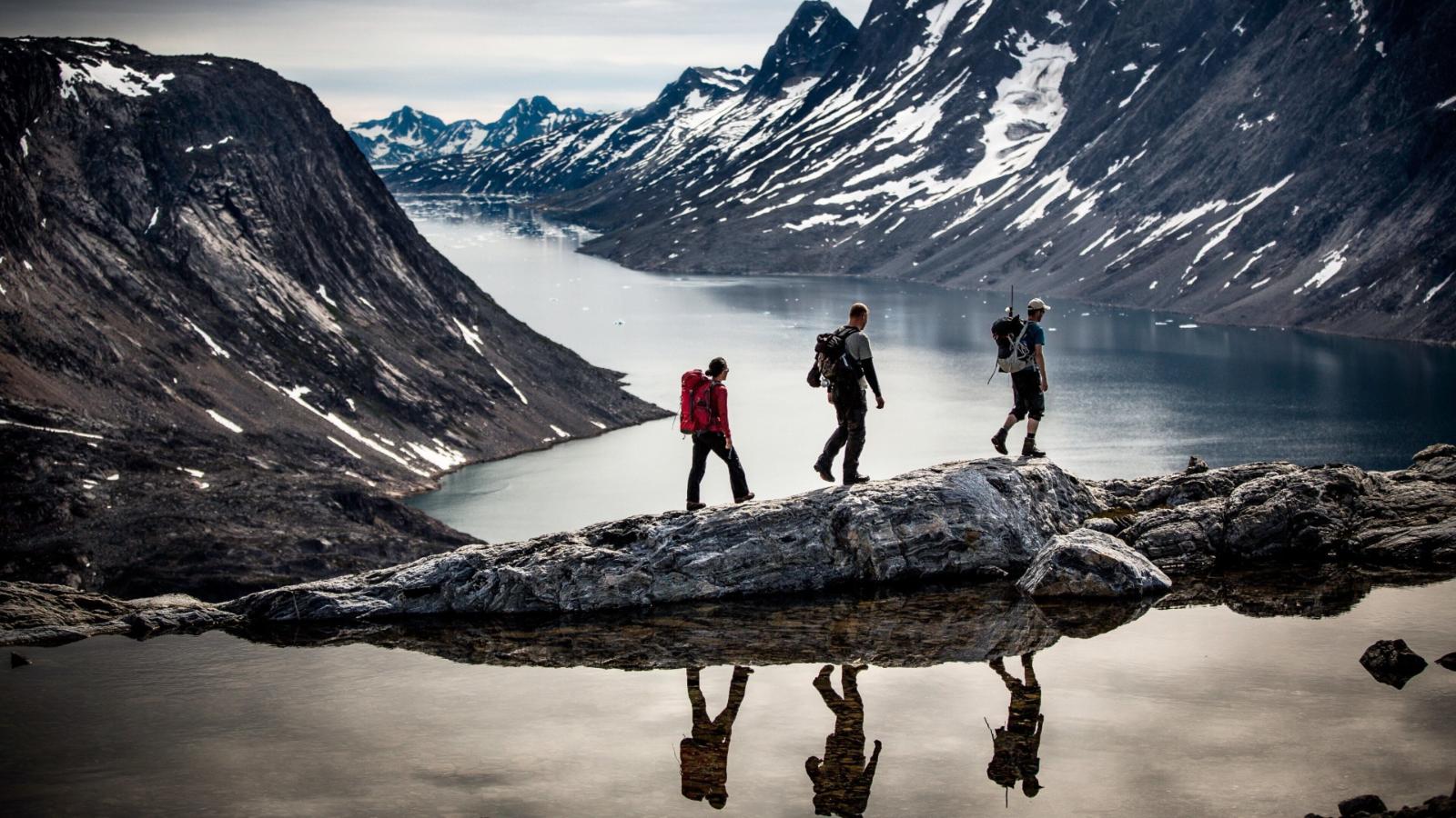 Greenland Icefjord & Arctic Culture Tour